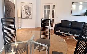 Appartement Aux Portes De Paris Et 5 Minutes Du Metro